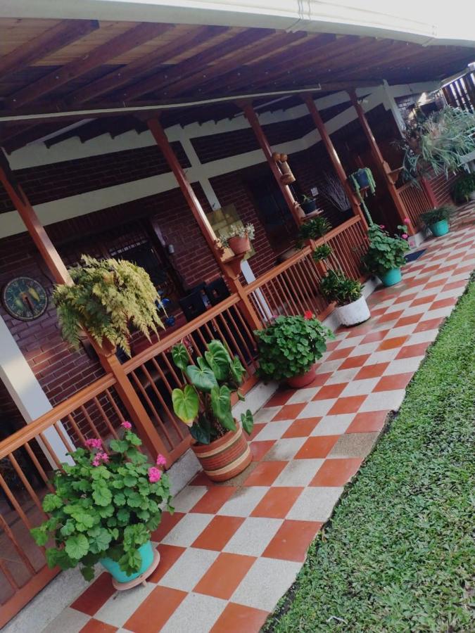 Finca Hotel La Melania モンテネグロ エクステリア 写真