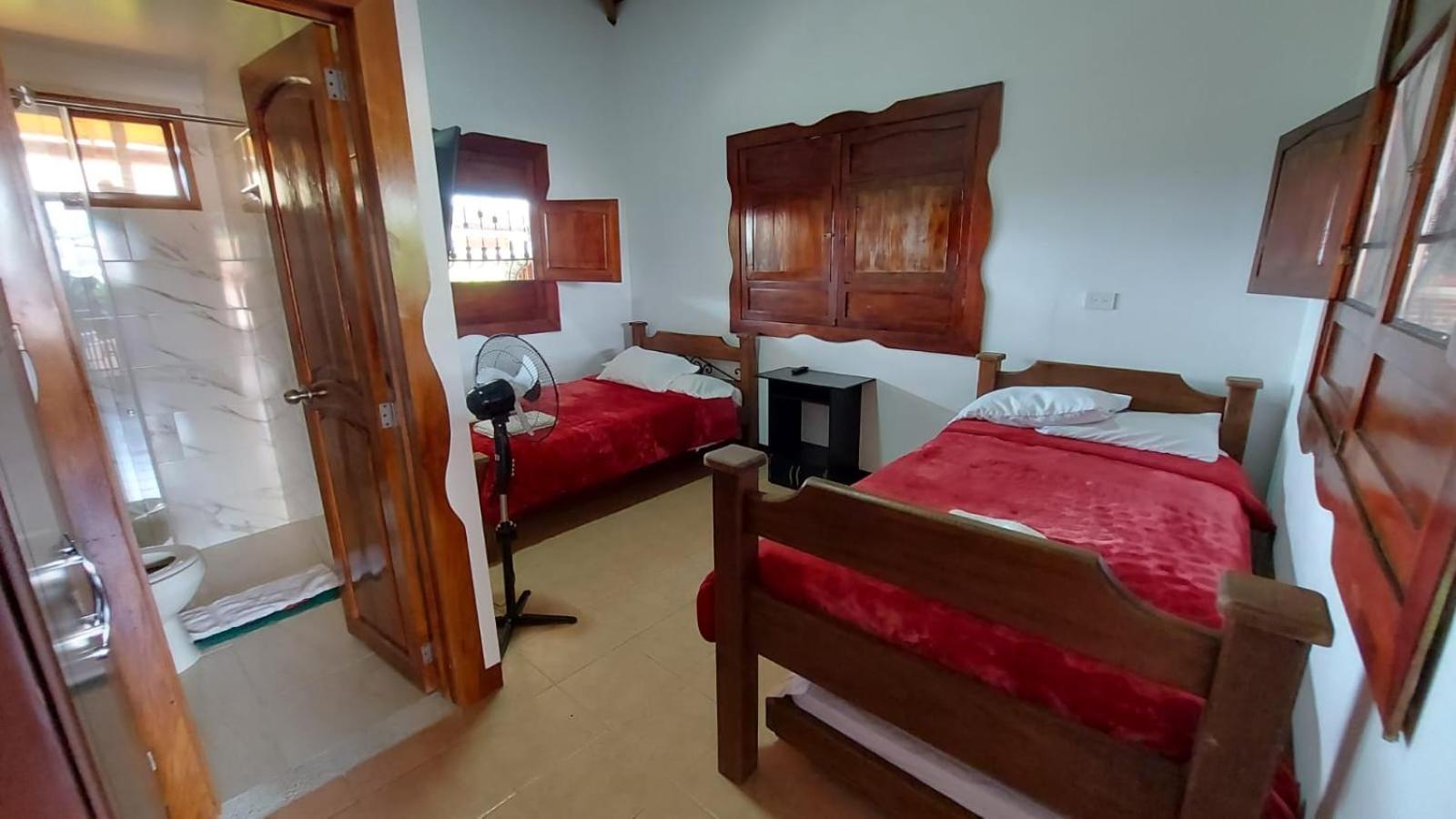 Finca Hotel La Melania モンテネグロ エクステリア 写真